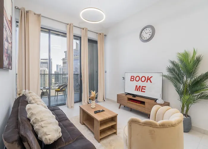Stylish 1-Bedroom Retreat In Amal Tower Sports City